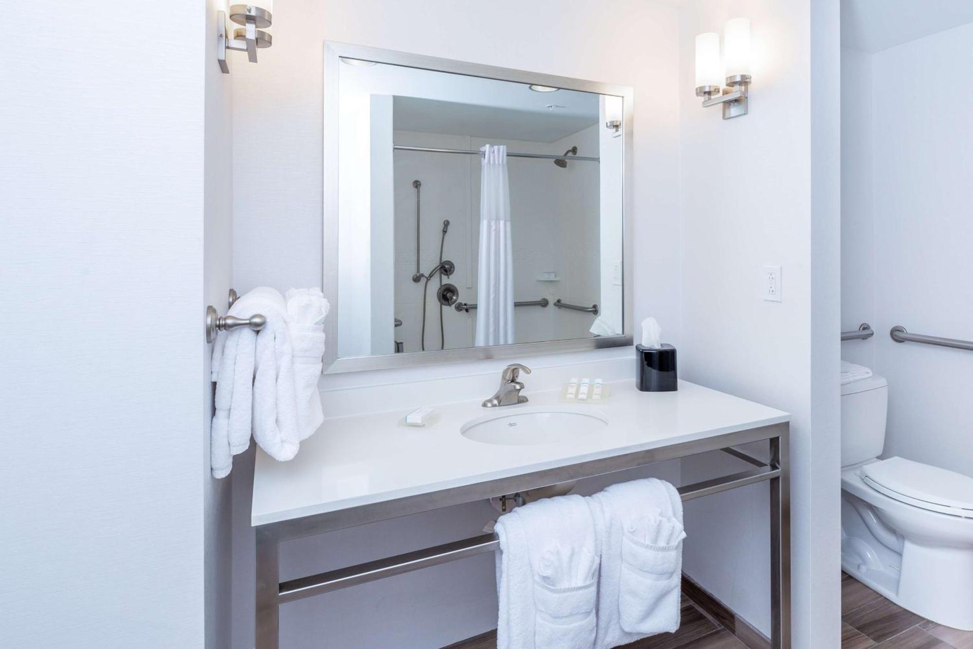 Hilton Garden Inn Asheville Downtown Zewnętrze zdjęcie