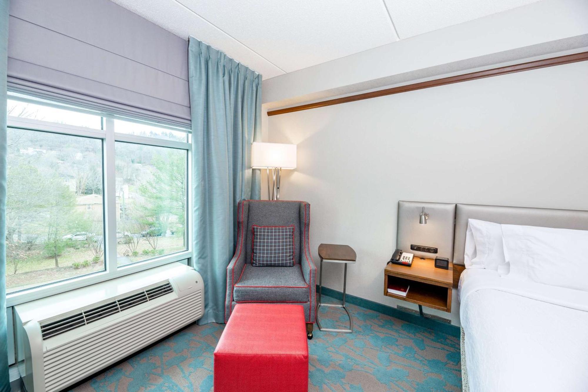 Hilton Garden Inn Asheville Downtown Zewnętrze zdjęcie