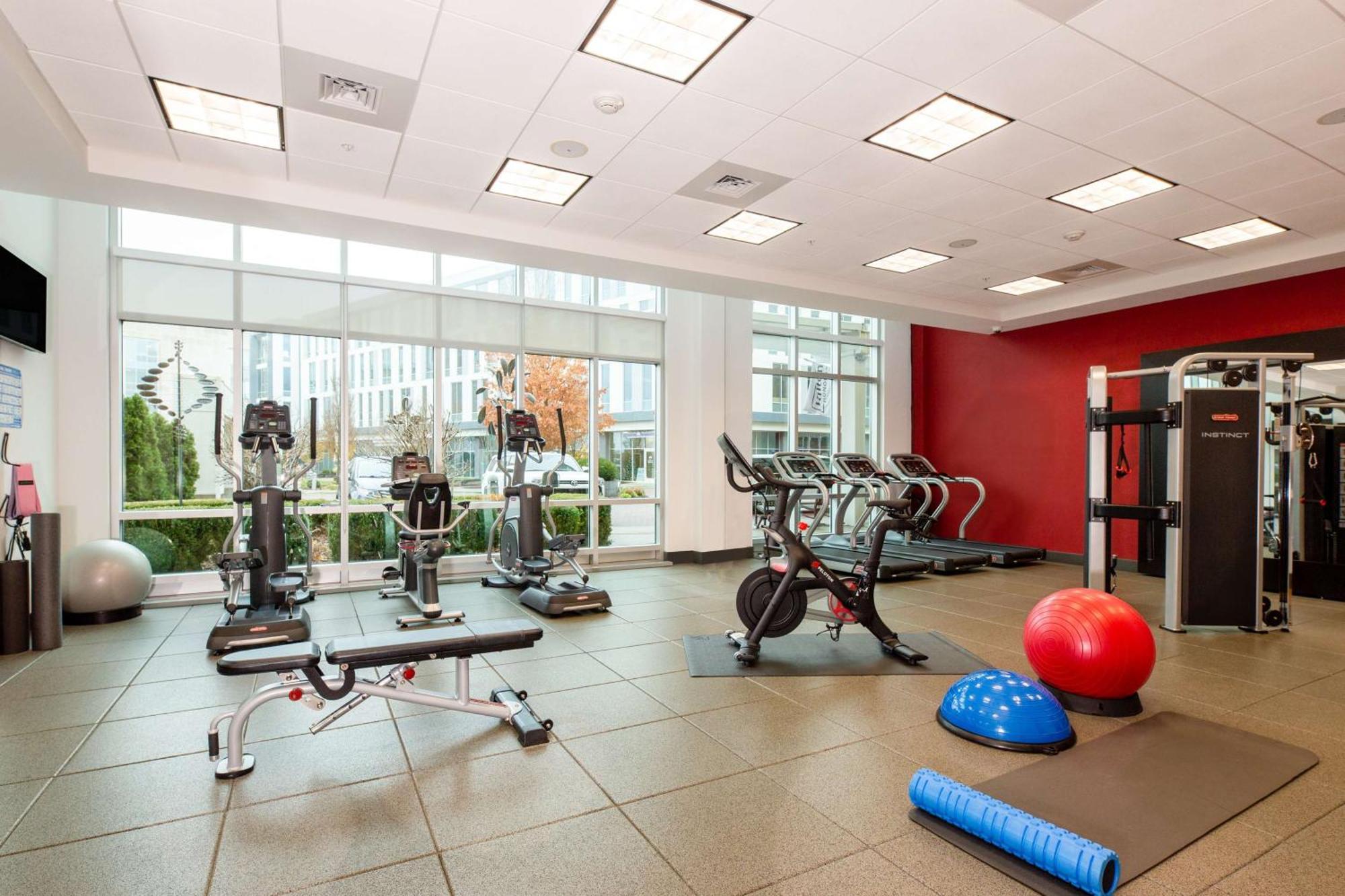 Hilton Garden Inn Asheville Downtown Zewnętrze zdjęcie