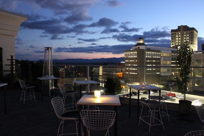 Hilton Garden Inn Asheville Downtown Zewnętrze zdjęcie